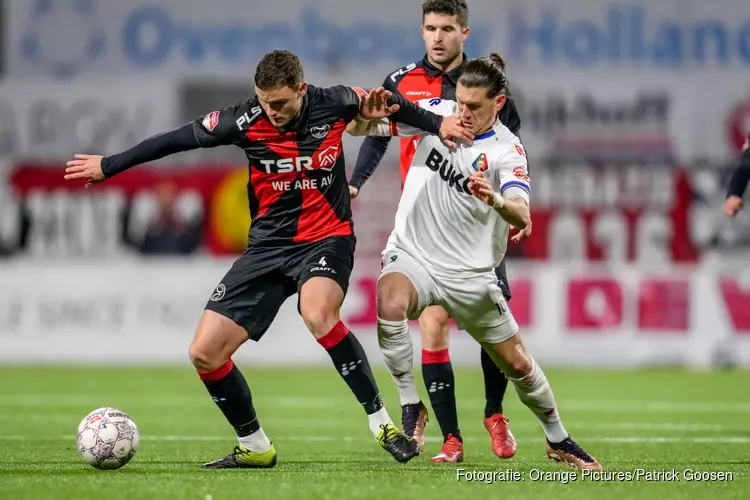 Telstar in eigen huis nipt onderuit tegen Almere City FC