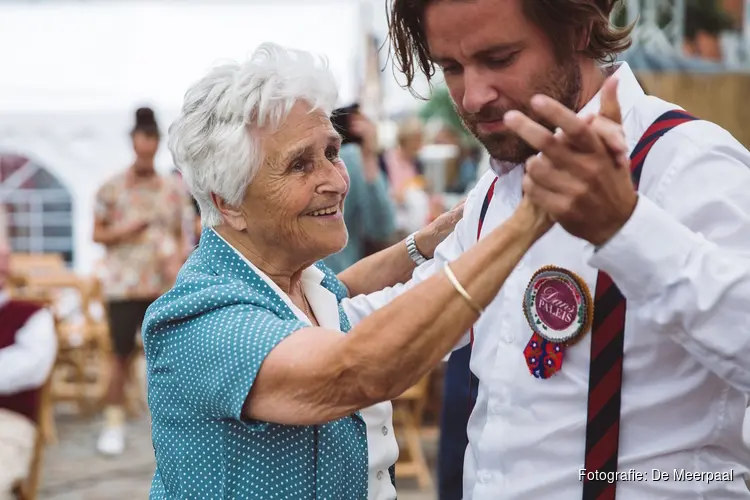 Ontmoeten, inspiratie opdoen en dansen tijdens Dag van de Ouderen