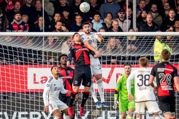 Ajax heeft lek nog lang niet boven na gelijkspel bij Almere City FC