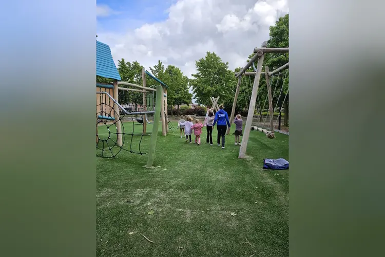 Op de buitenspeeldag ervaren kinderen hoe leuk en gezond buitenspelen is!