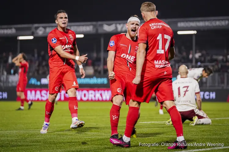 Almere City FC pakt tegen NEC eindelijk de volle buit